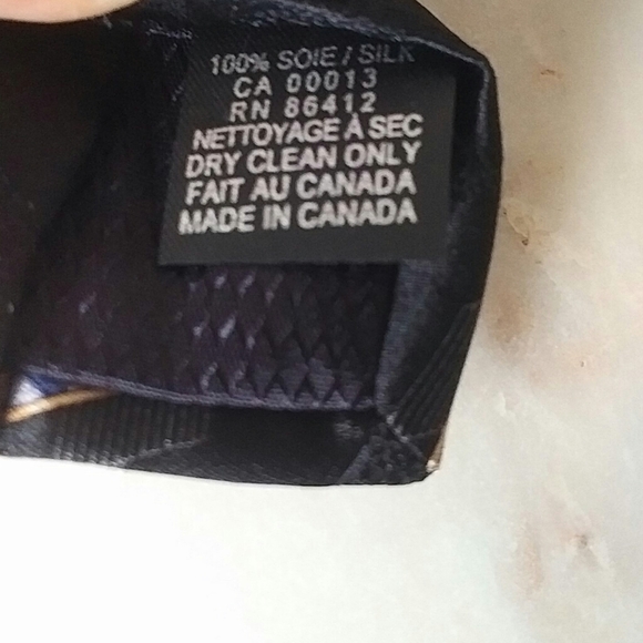 DIOR - NWT beautiful classy black diamond silk tie - Picture 5 of 5